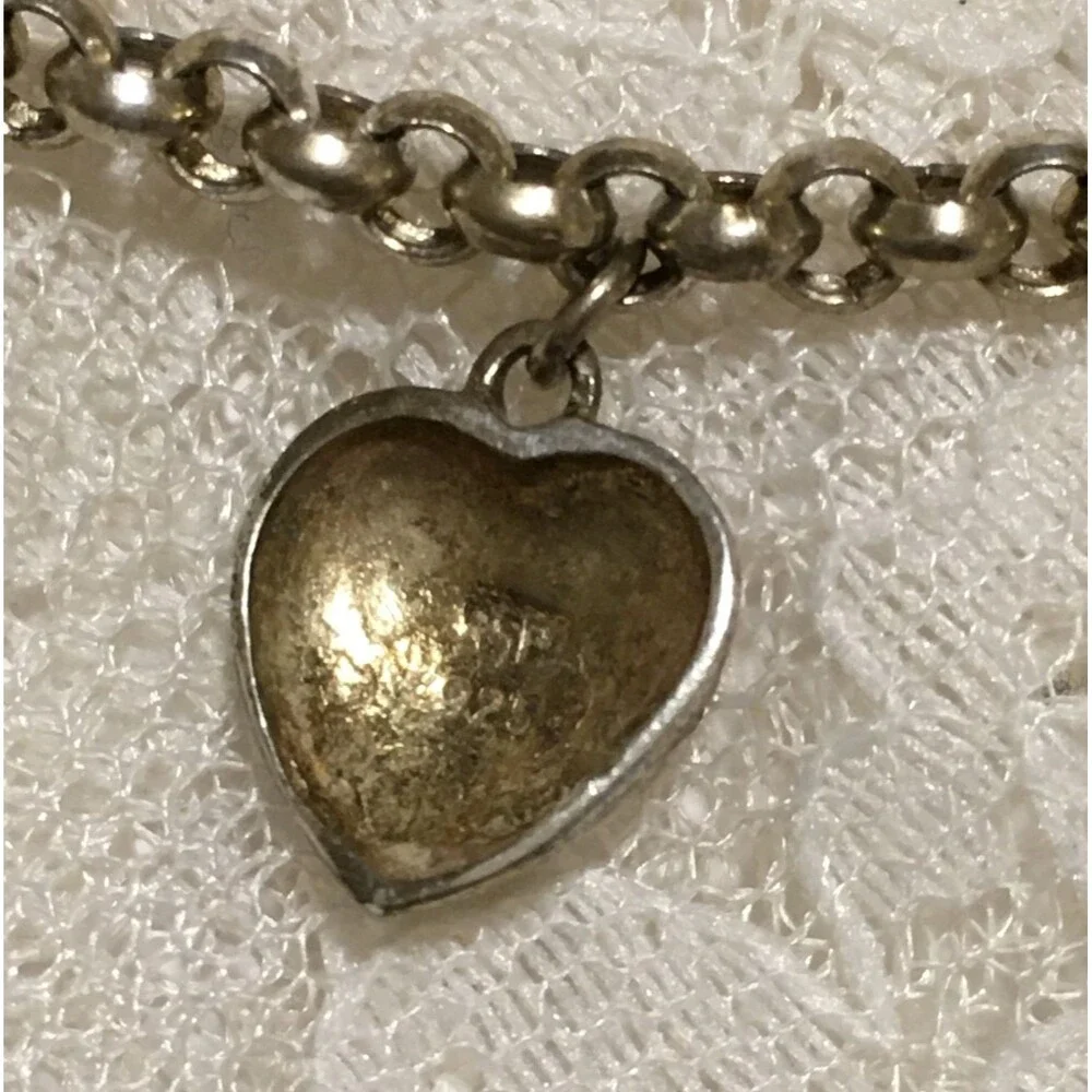 Unbranded sterling silver
